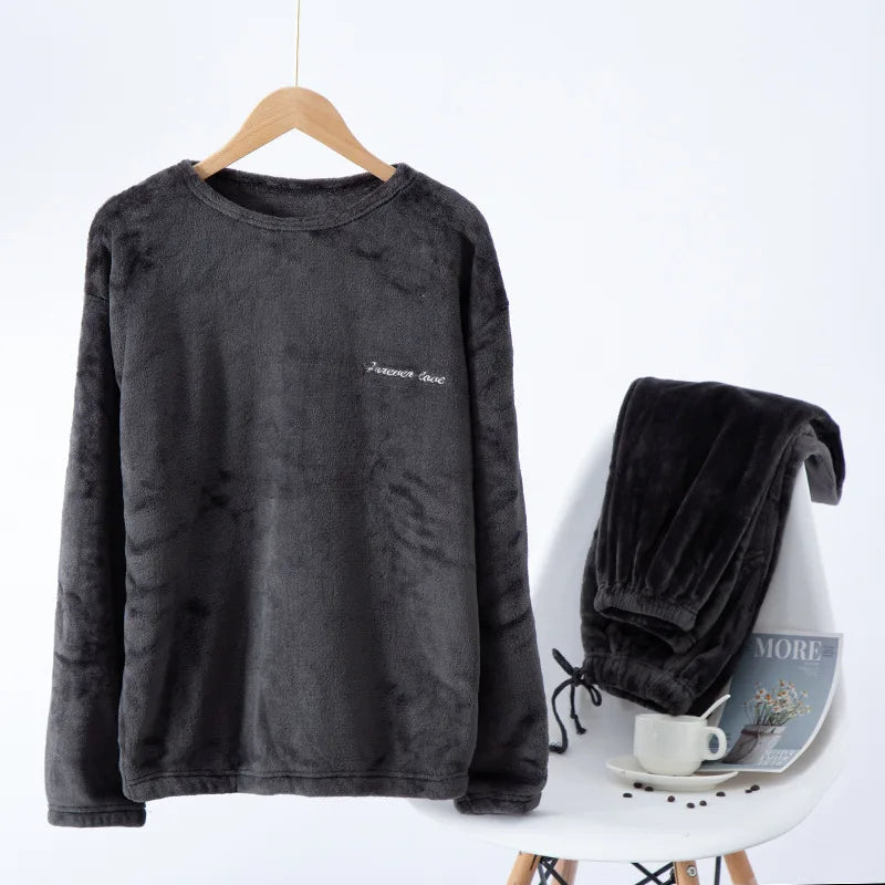 Sammy Jackson™ Winter Chill Pyjama | Warme en zachte nachtmode voor mannen
