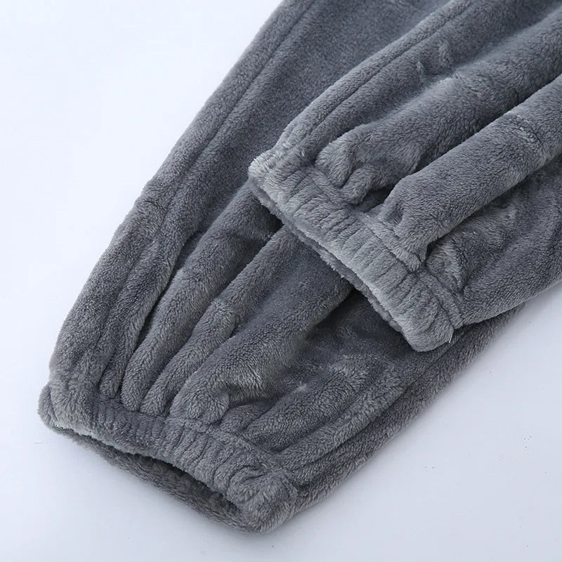Sammy Jackson™ Winter Chill Pyjama | Warme en zachte nachtmode voor mannen