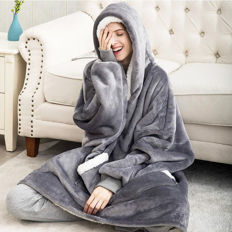 Sammy Jackson™ Hoodie & Deken | Heerlijke Combinatie van een Zachte Hoodie en Comfy Deken in één!