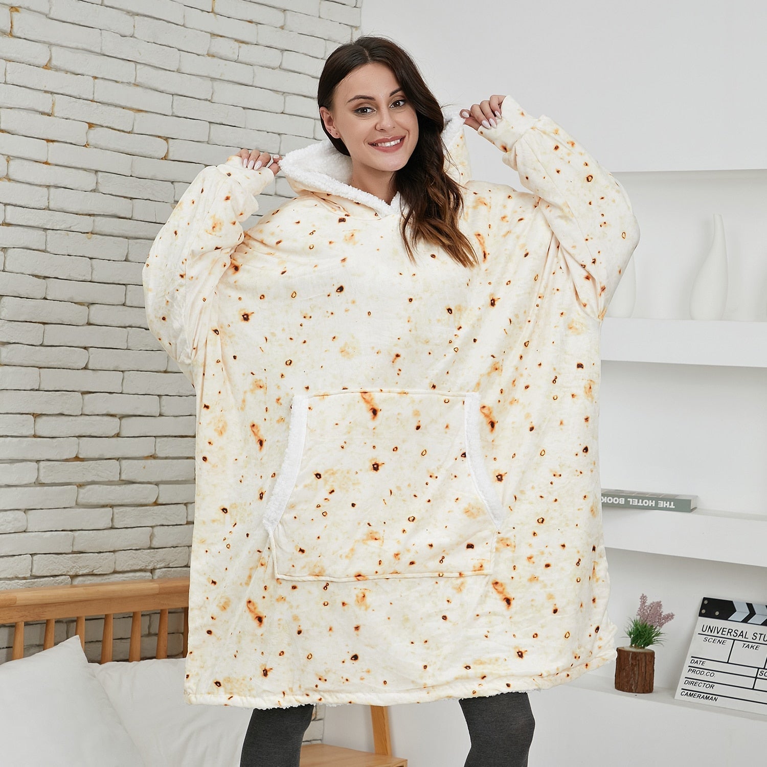 Sammy Jackson™ Hoodie & Deken | Heerlijke Combinatie van een Zachte Hoodie en Comfy Deken in één!