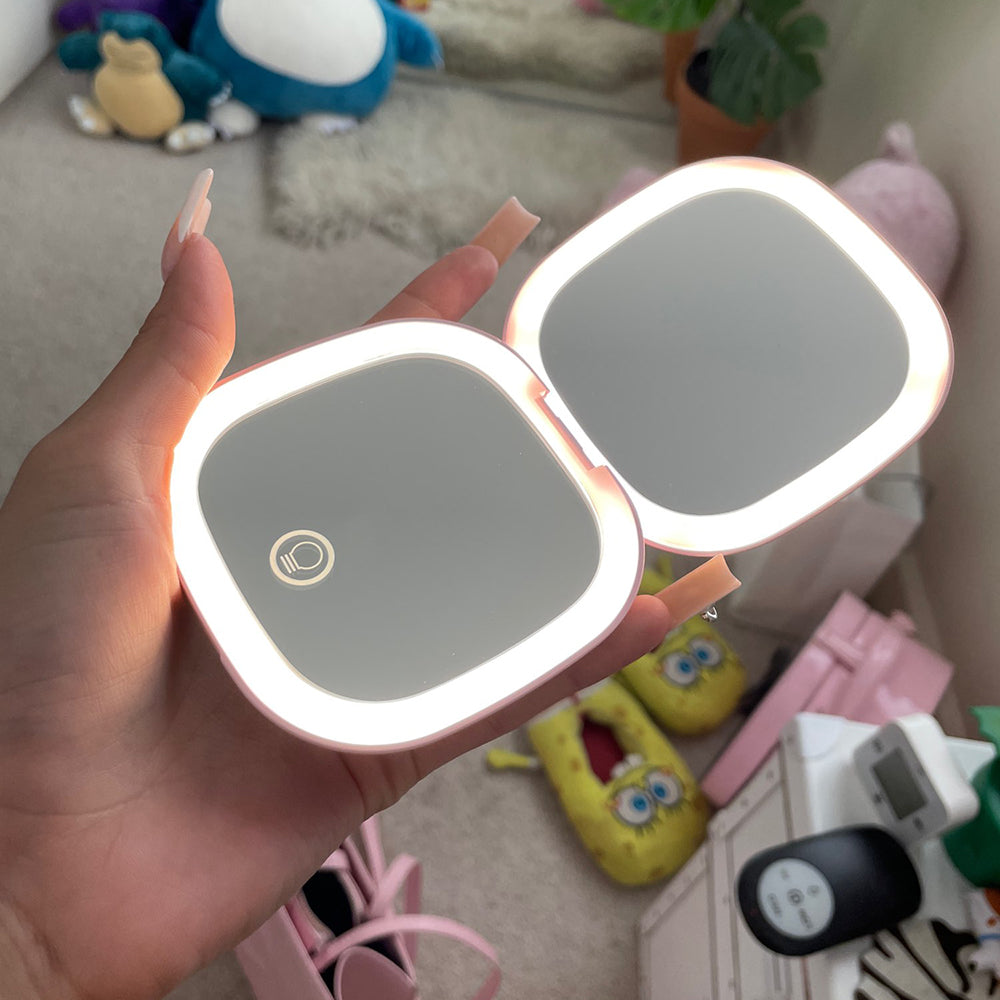 Spiegeltje met Licht | Get ready to Glow!