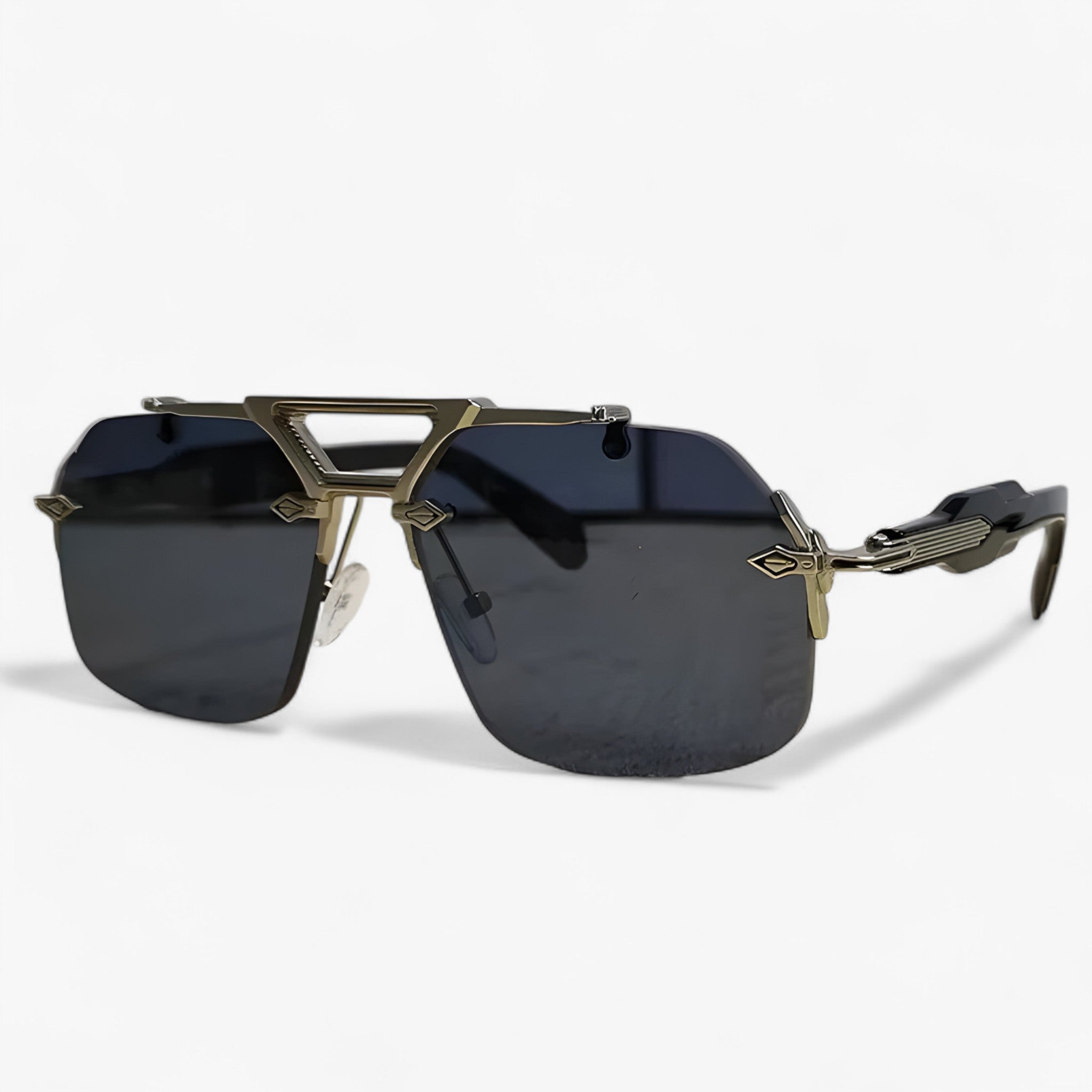 Randloze Oversized Zonnebril met Metalen Accenten – Vexor