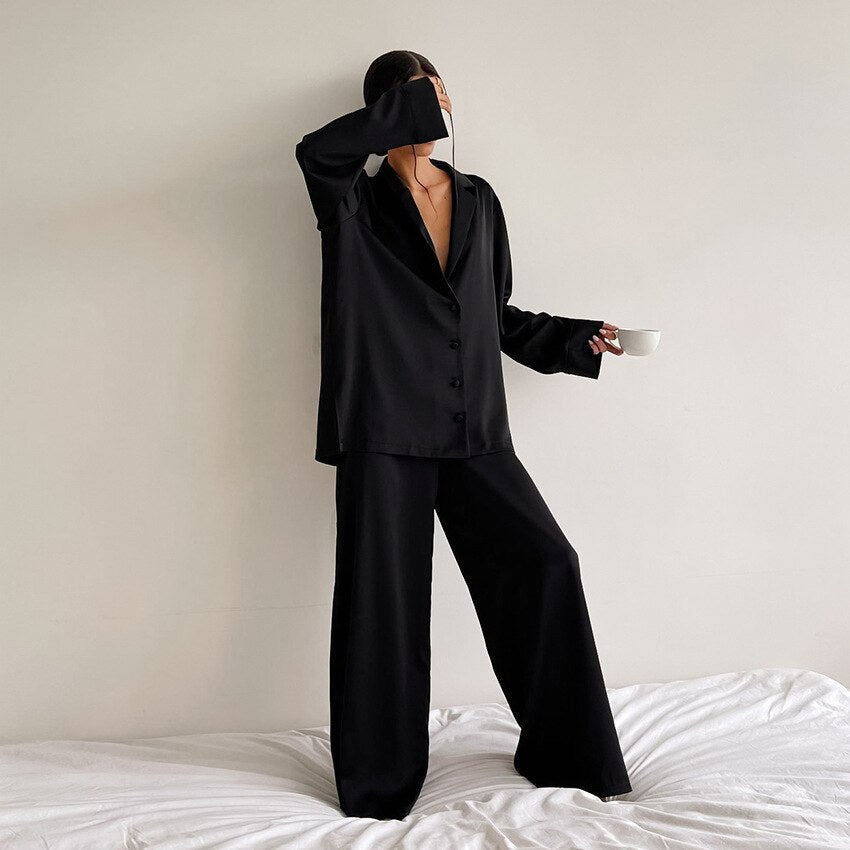 Dames Satijnen Pyjamaset – Isabella