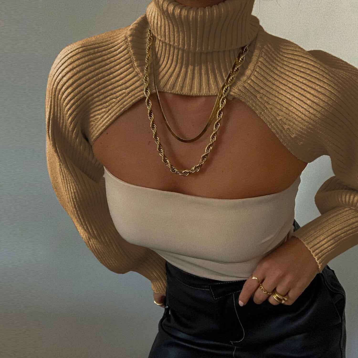 Lourdes Col | Uniek design om je outfit mee af te stylen