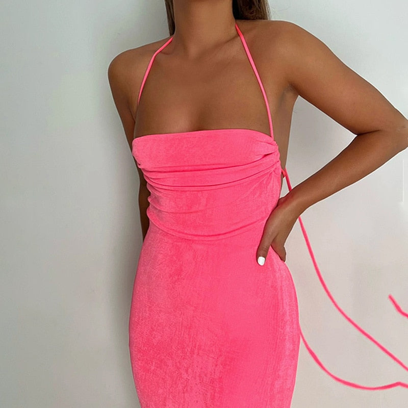 Fayen Low Back Dress | Maak een prachtige intrede & vertrek