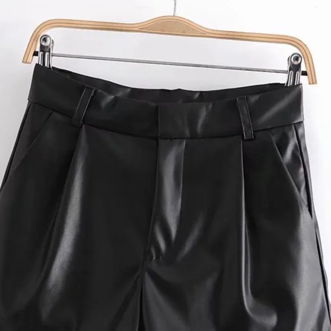 Sammy Jackson™ Angel Leren Short | Trendy & Vintage