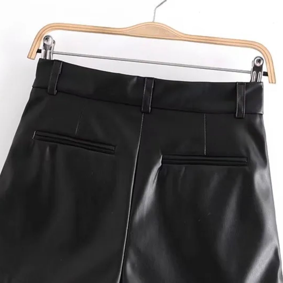 Sammy Jackson™ Angel Leren Short | Trendy & Vintage
