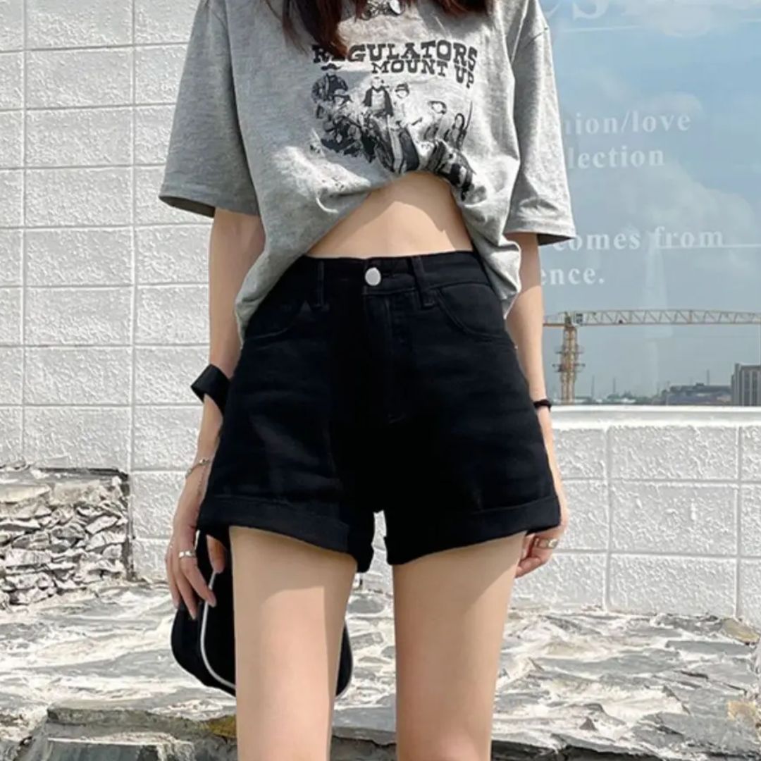 Sammy Jackson™ Carole Jeans Short | Trendy & Casual
