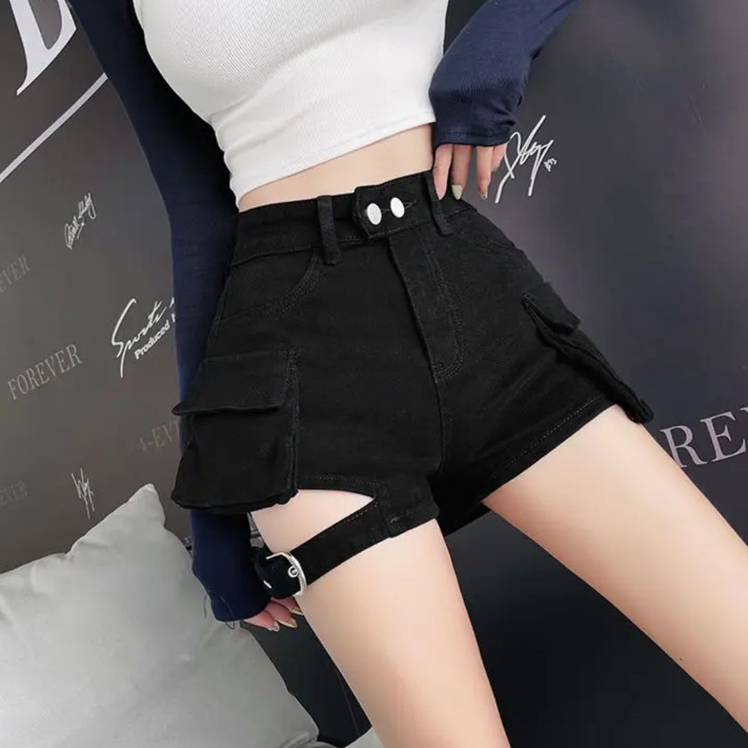 Sammy Jackson™ Amelia Cargo Short | Sexy & Vintage