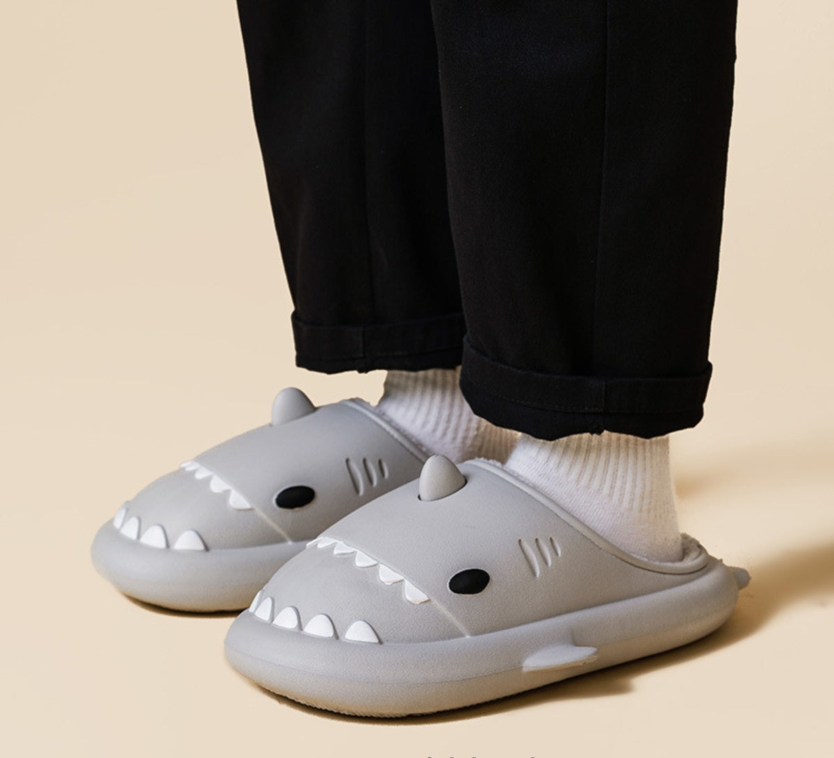 Comfortabele Haaien Sloffen voor het Hele Gezin – Marley
